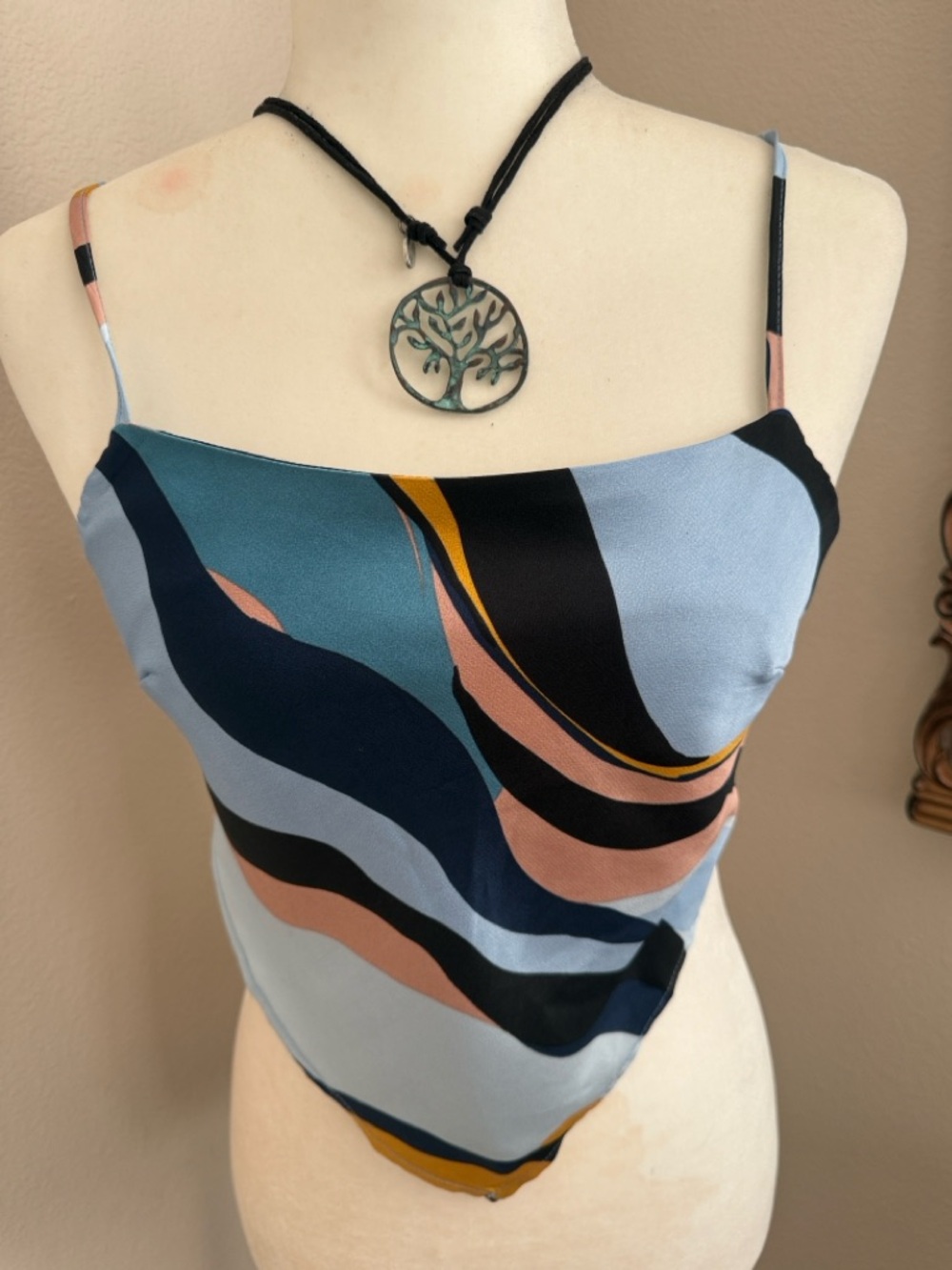 LA Hearts Women’s Multicolor Wave Print Handkerchief Cami Top size S